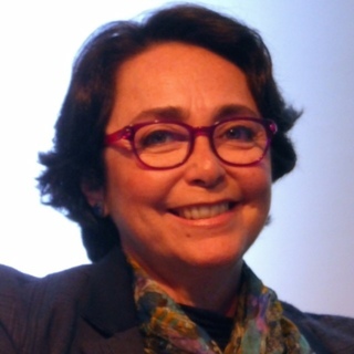 avatar for Flávia Lefèvre Guimarães
